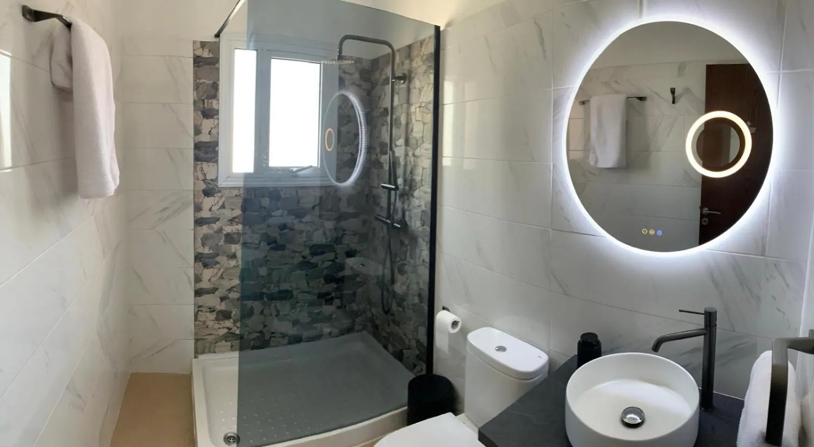 Sunshine Escape Apartment Larnaca