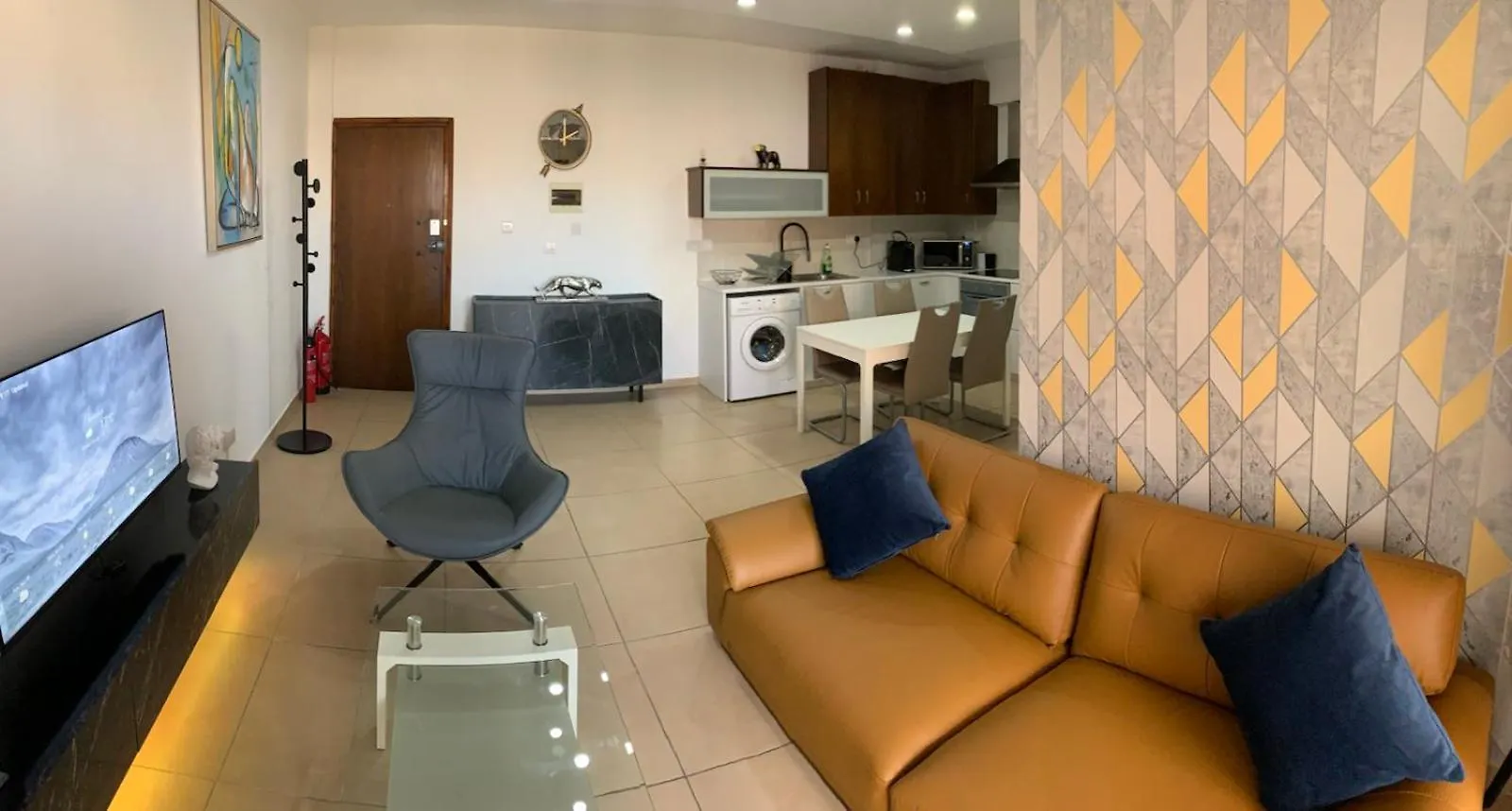 Sunshine Escape Apartment Larnaca